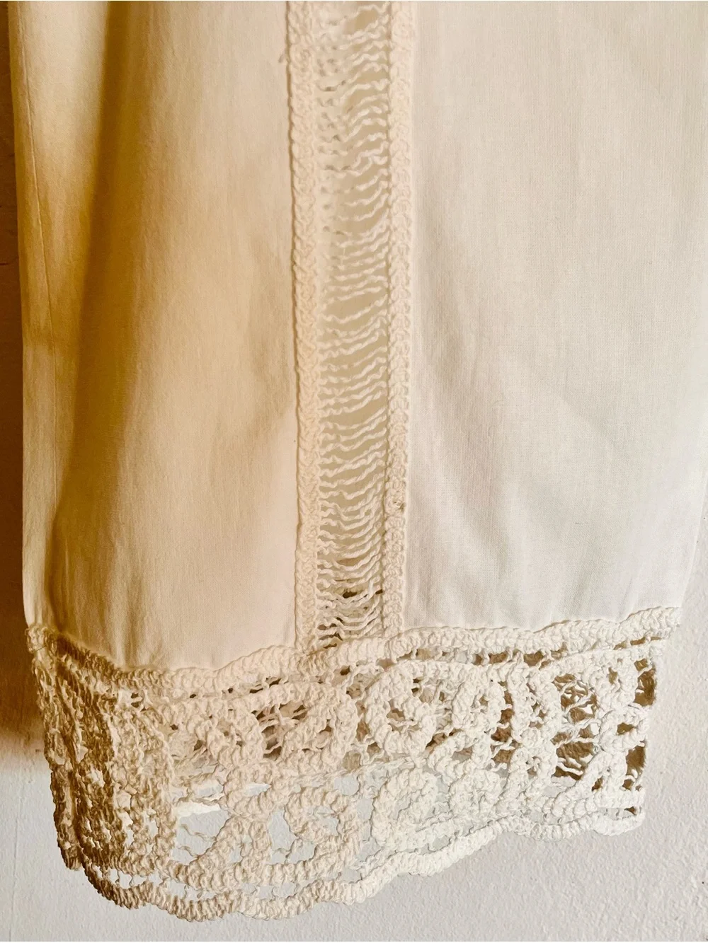 ZARA Crochet Hem Cropped Pants